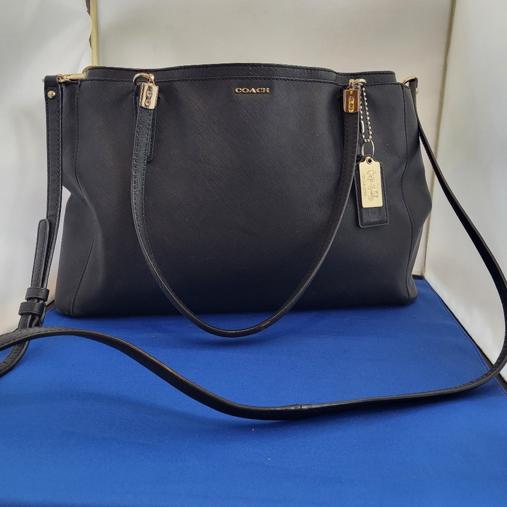 Coach handbag/ tote bag- in black